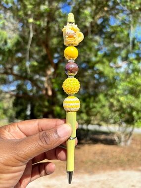 Custom Made Cute Yellow Beaded Pen with Cat